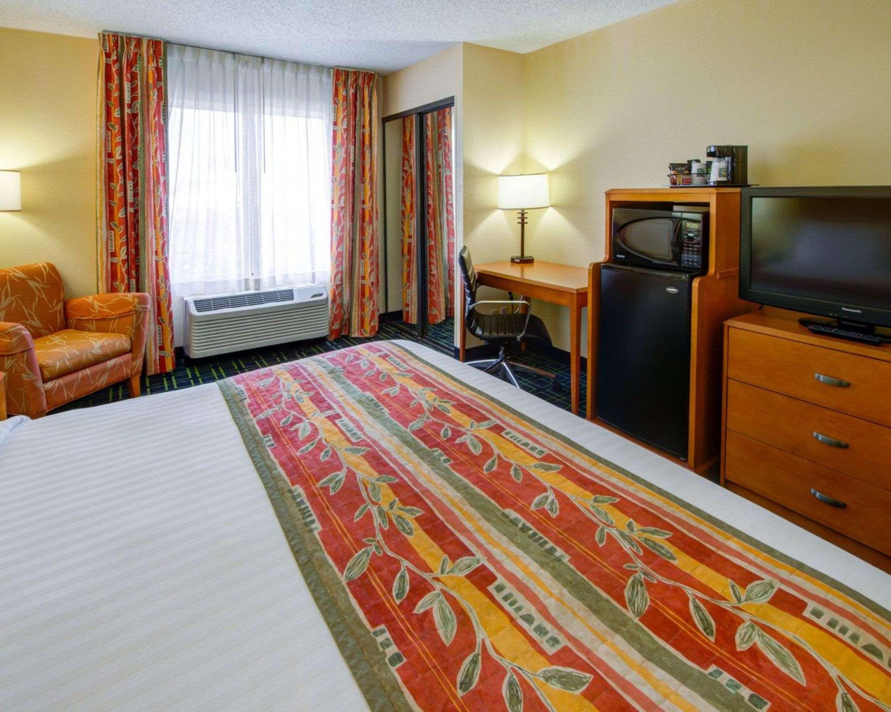 Quality Inn Placentia Anaheim Fullerton エクステリア 写真