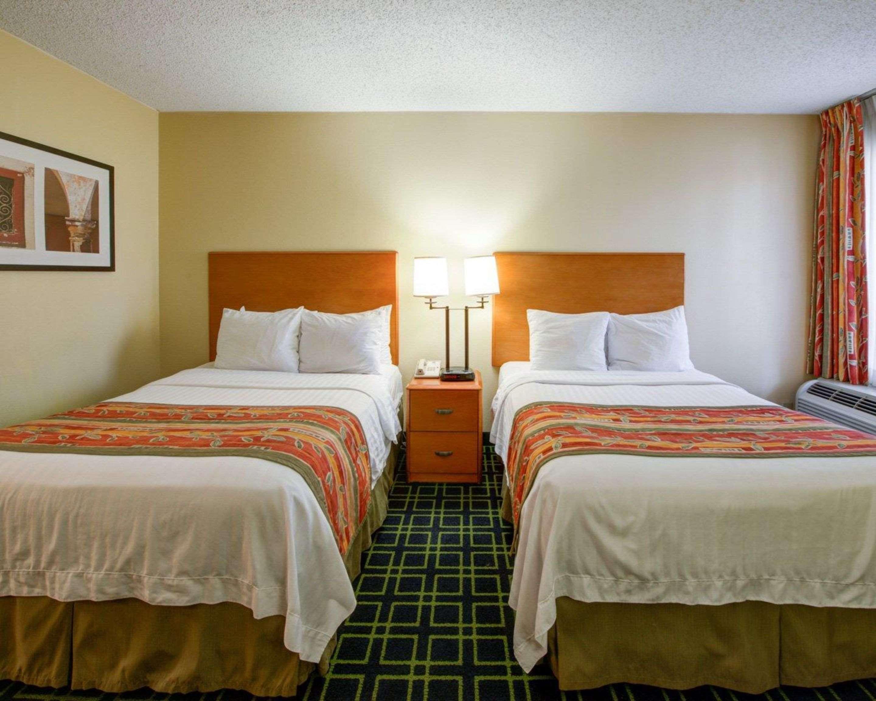 Quality Inn Placentia Anaheim Fullerton エクステリア 写真