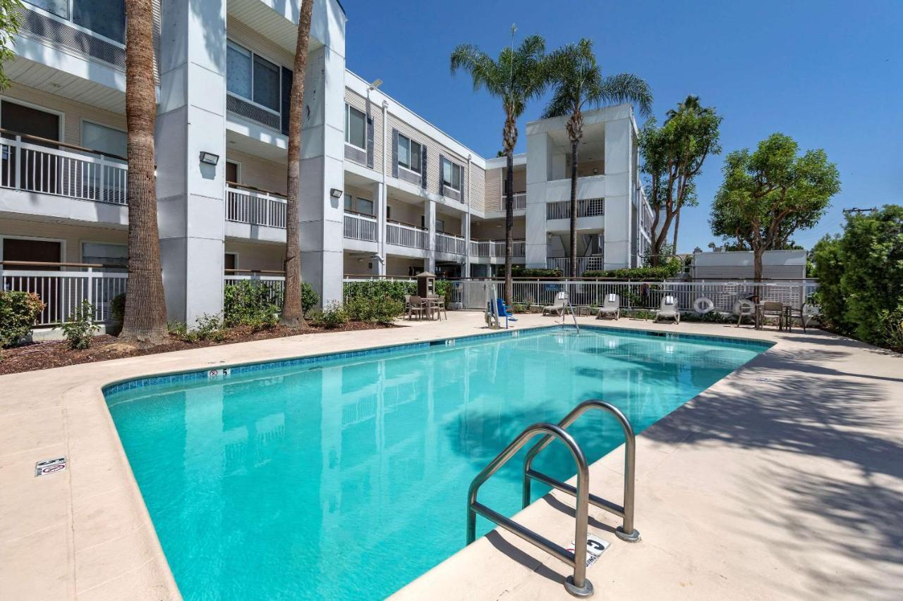 Quality Inn Placentia Anaheim Fullerton エクステリア 写真