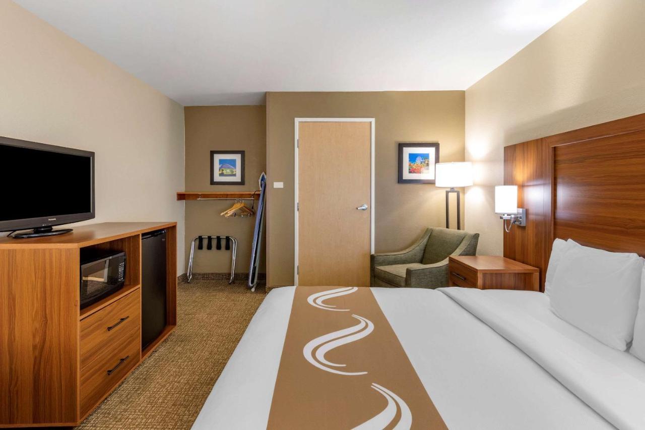 Quality Inn Placentia Anaheim Fullerton エクステリア 写真