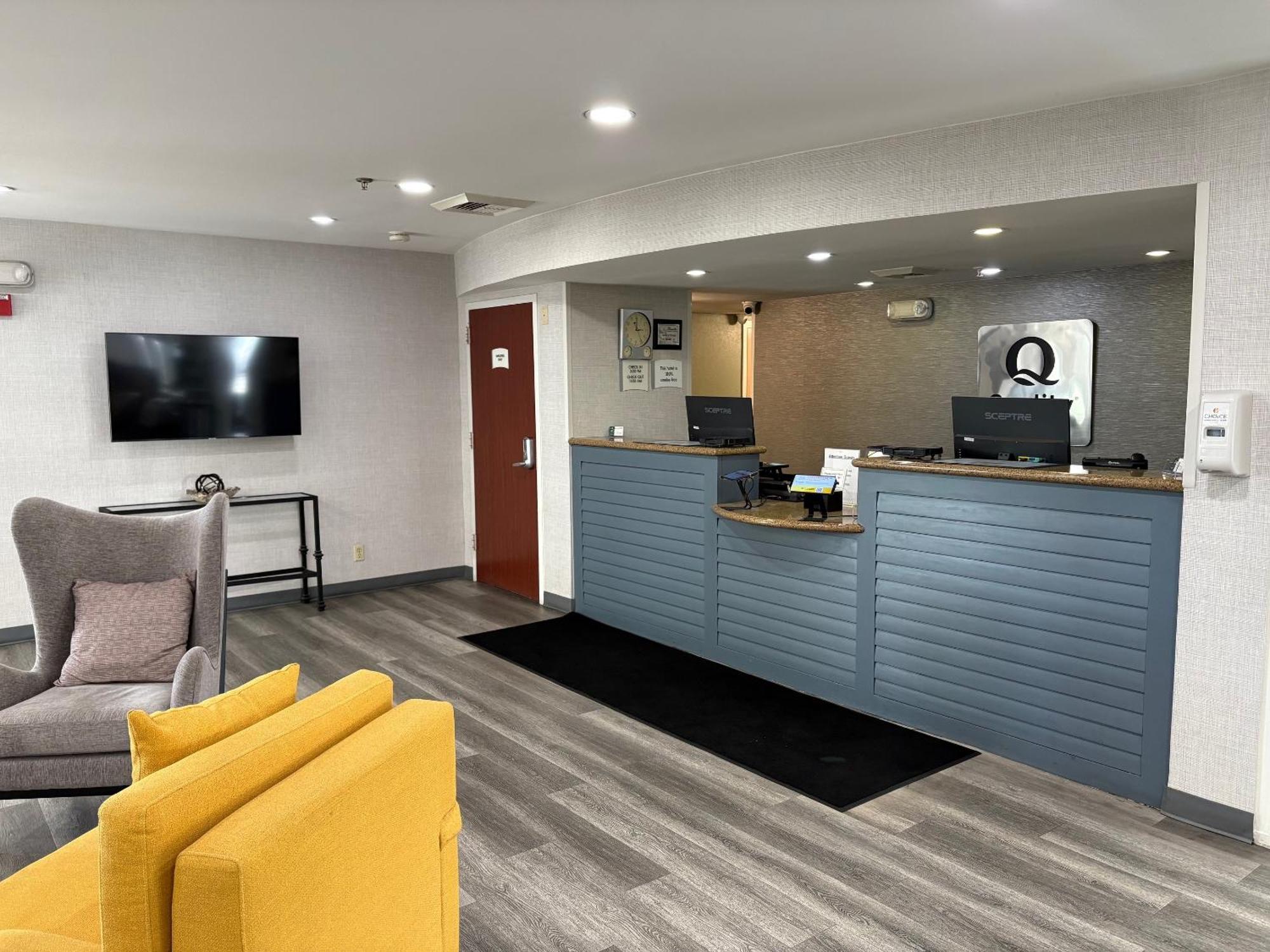 Quality Inn Placentia Anaheim Fullerton エクステリア 写真